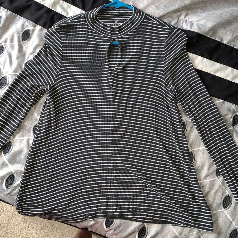 American Eagle Soft and Sexy Ribbed Shirt